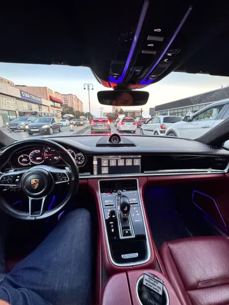 Porsche Panamera S 2023