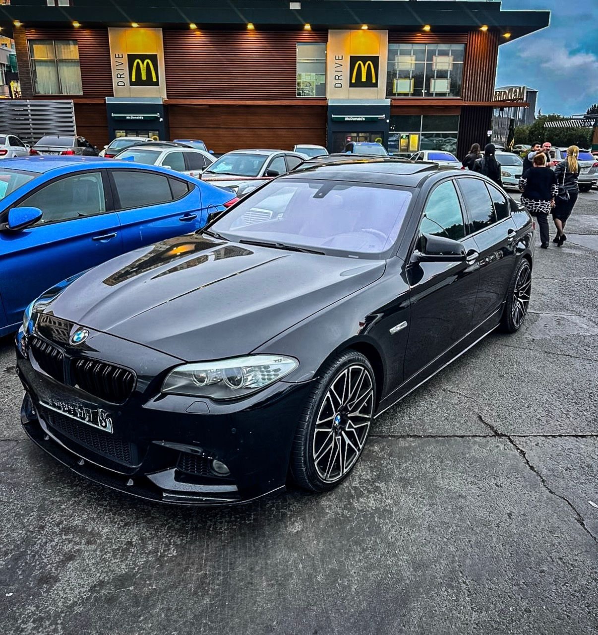 BMW 528
